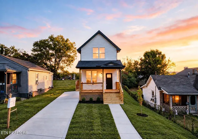 Single family home for sale at 3350 Midway St, Knoxville, TN 37921 | MLS# 1356400
