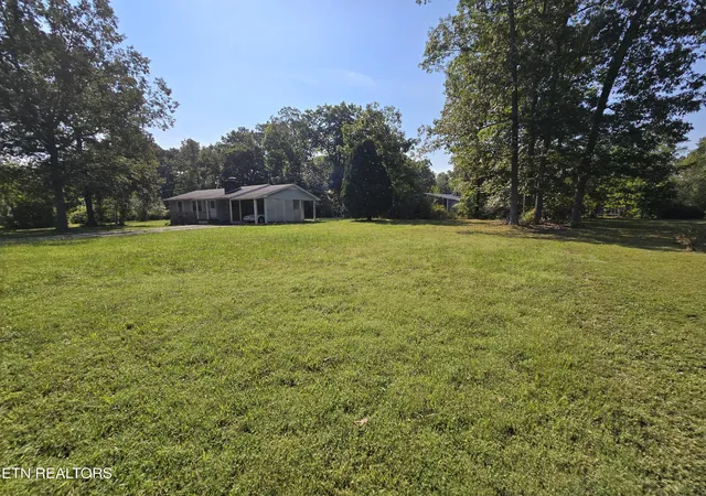Photo 3 of Single family home for sale at 5118 Pawnee Rd, Crossville, TN 38572 | MLS# 1356276 | Listing updated on 2026-09-21