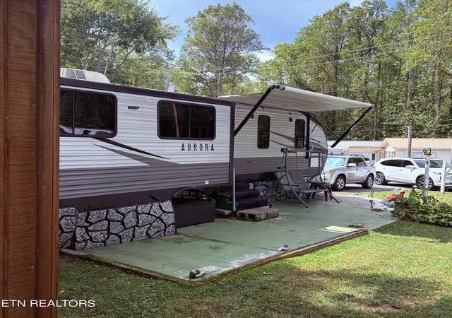 Photo 3 of Single family home for sale at 5355 Parkway #69, Cosby, TN 37722 | MLS# 1356359 | Listing updated on 2026-09-23
