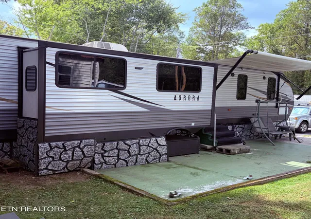 Photo 3 of Single family home for sale at 5355 Parkway #69, Cosby, TN 37722 | MLS# 1356359 | Listing updated on 2026-09-23