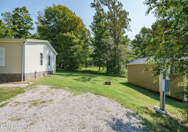 Photo 4 of Single family home for sale at 5059 Old Ky Rd, Byrdstown, TN 38549 | MLS# 1356287 | Listing updated on 2026-09-22