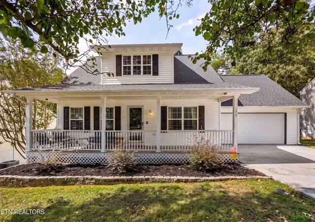 Photo 1 of Single family home for sale at 172 Newport Way, Kingston, TN 37763 | MLS# 1356298 | Listing updated on 2026-09-25