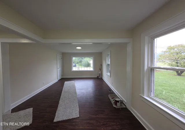 Photo 3 of Single family home for sale at 305 N 15th Street, Middlesboro, KY 40965 | MLS# 1356312 | Listing updated on 2026-10-09