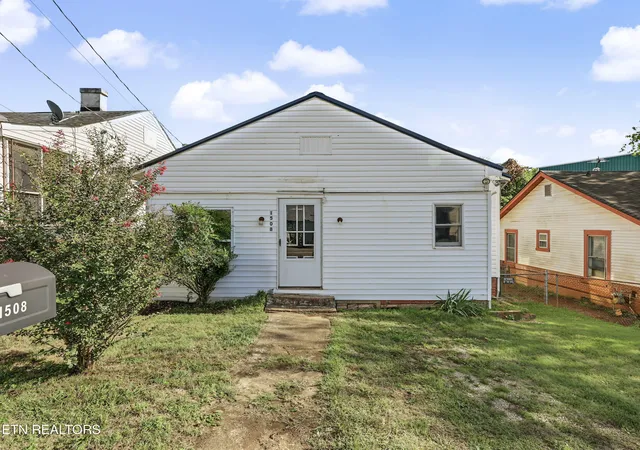 Photo 1 of Single family home for sale at 1508 Mitchell St, Knoxville, TN 37917 | MLS# 1356693 | Listing updated on 2026-09-25