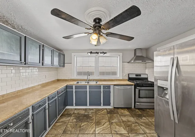 Photo 2 of Single family home for sale at 1508 Mitchell St, Knoxville, TN 37917 | MLS# 1356693 | Listing updated on 2026-10-23
