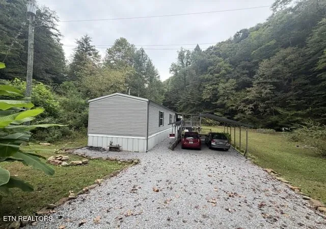 Photo 3 of Single family home for sale at 238 Coal Stone Branch Rd, Miracle, KY 40856 | MLS# 1356329 | Listing updated on 2026-09-22