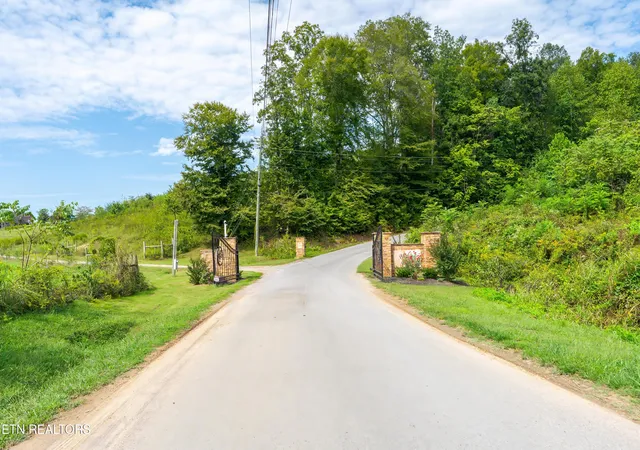 Photo 3 of Land for sale at Hickory Point Ln, Maynardville, TN 37807 | MLS# 1356472 | Listing updated on 2026-09-23