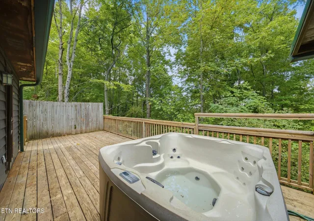 Photo 2 of Sale Pending at 759 Ridgefield Dr, Sevierville, TN 37876 | MLS# 1356363 | Listing updated on 2026-10-11