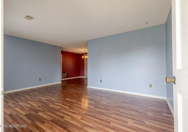 Photo 3 of Sale Pending at 7411 Munsey Rd, Corryton, TN 37721 | MLS# 1356457 | Listing updated on 2026-10-16