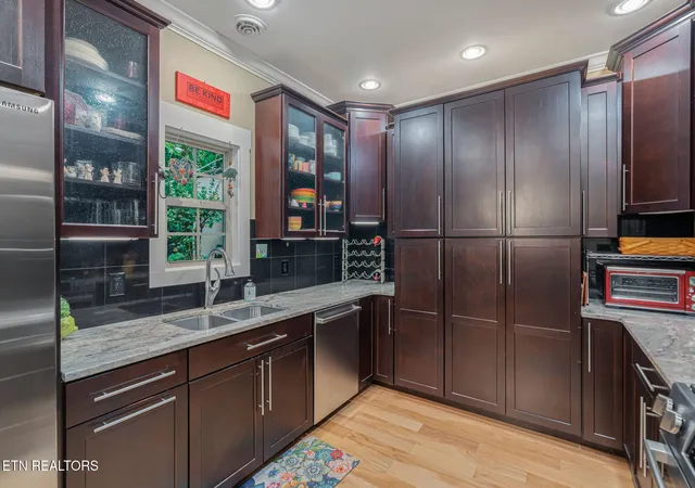 Photo 4 of Condo for sale at 1612 Cottage Wood Way, Knoxville, TN 37919 | MLS# 1356661 | Listing updated on 2026-09-24