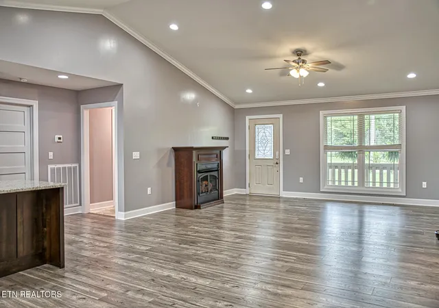 Photo 2 of Sale Pending at 795 Buffalo Valley Rd, Baxter, TN 38544 | MLS# 1356407 | Listing updated on 2026-10-04