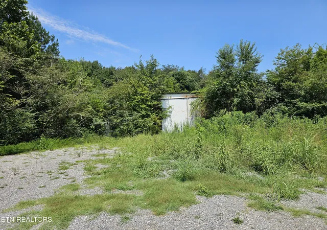 Photo 4 of Land for sale at 4921 Highway 11, Lenoir City, TN 37772 | MLS# 1356417 | Listing updated on 2026-09-23