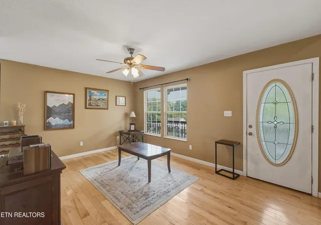 Photo 2 of Single family home for sale at 5712 Aster Rd, Knoxville, TN 37918 | MLS# 1356846 | Listing updated on 2026-09-26