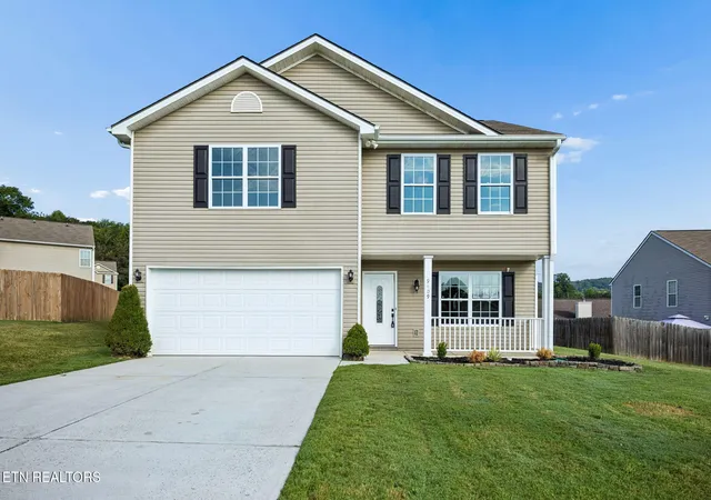 Single family home for sale at 9409 Calla Lilly Ln, Mascot, TN 37806 | MLS# 1356456