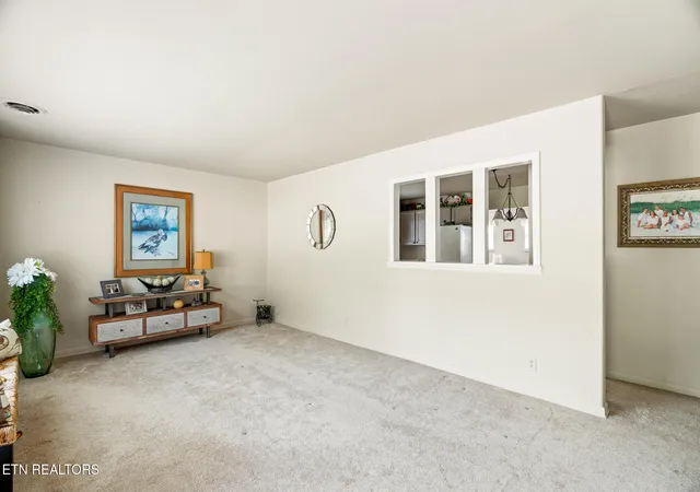 Photo 4 of Single family home for sale at 356 Hiawassee Ave, Knoxville, TN 37917 | MLS# 1356572 | Listing updated on 2026-10-29