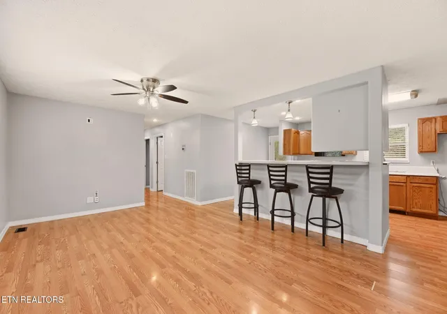 Photo 4 of Single family home for sale at 1313 Burton Rd, Knoxville, TN 37919 | MLS# 1356495 | Listing updated on 2026-09-23