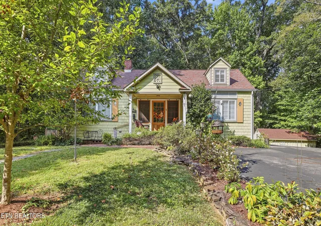 Photo 3 of Single family home for sale at 58 Pine Pl, Norris, TN 37828 | MLS# 1356598 | Listing updated on 2026-10-05