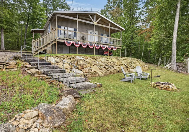 Photo 3 of Sale Pending at 236 Circle Rd, Crossville, TN 38572 | MLS# 1356743 | Listing updated on 2026-10-05