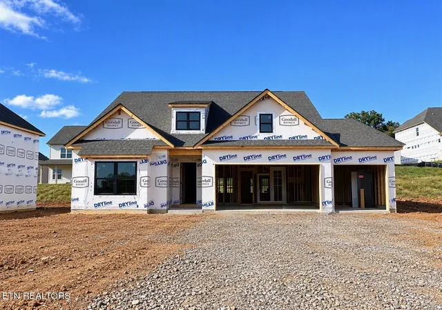 Photo 1 of Single family home for sale at 529 Ivey Willow Ln (lot 94), Farragut, TN 37934 | MLS# 1356525 | Listing updated on 2026-09-25