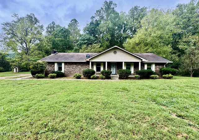 Single family home for sale at 1588 Highway 116, Caryville, TN 37714 | MLS# 1356503