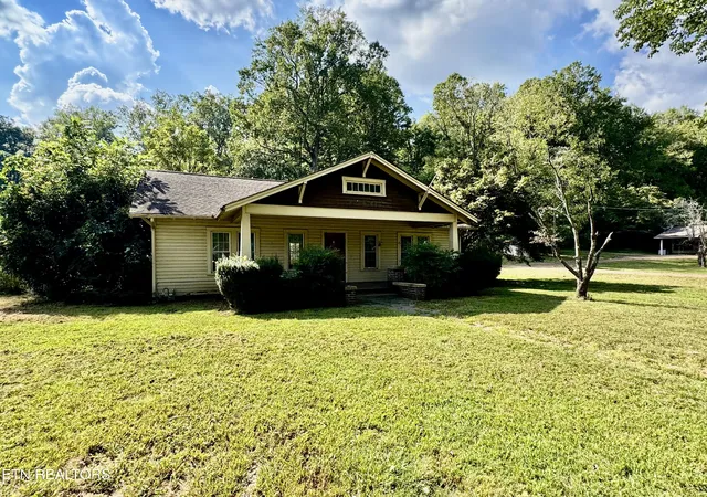 Single family home for sale at 1608 Highway 116, Caryville, TN 37714 | MLS# 1356509
