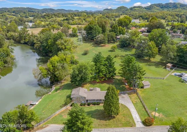 Photo 52 of Sale Pending at 224 Springvale Ln, Rockford, TN 37853 | MLS# 1356774 | Listing updated on 2026-09-29