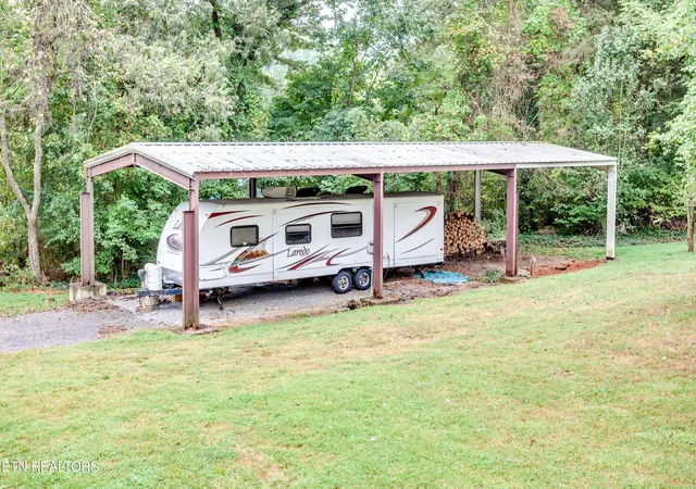 Photo 3 of Single family home for sale at 212 Beeler Rd, Maynardville, TN 37807 | MLS# 1356740 | Listing updated on 2026-09-25