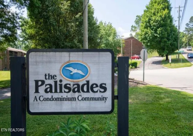Condo for sale at 448 Berlin Dr, Knoxville, TN 37923 | MLS# 1356630