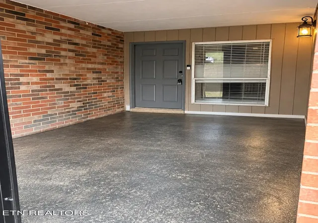 Photo 4 of Condo for sale at 448 Berlin Dr, Knoxville, TN 37923 | MLS# 1356630 | Listing updated on 2026-09-28
