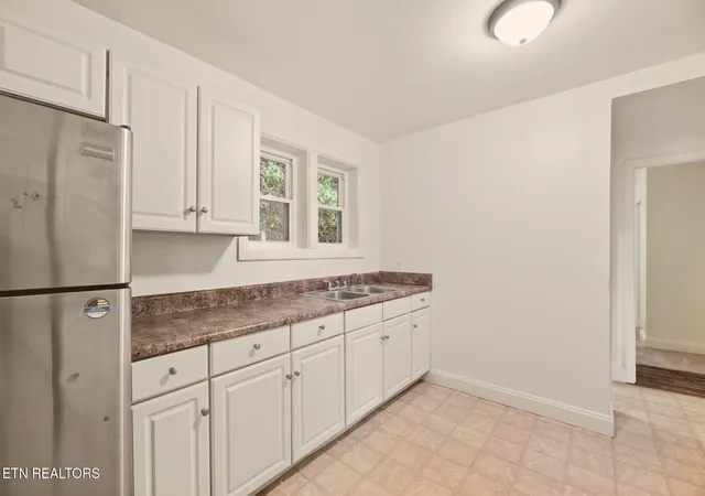 Photo 4 of Single family home for sale at 517 Cherry St, La Follette, TN 37766 | MLS# 1356569 | Listing updated on 2026-09-25
