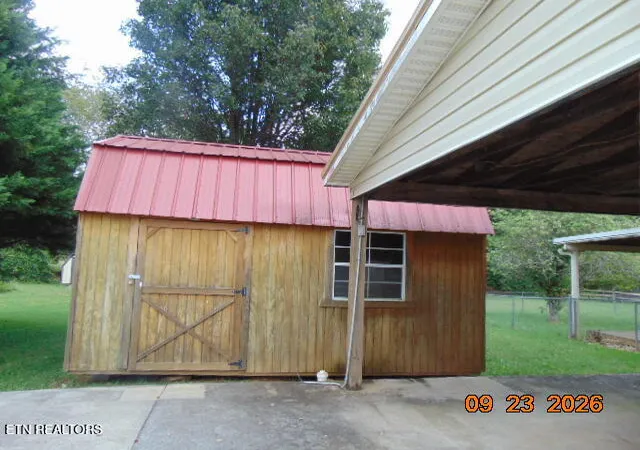 Photo 4 of Single family home for sale at 1026 Ridge View Rd, Maryville, TN 37801 | MLS# 1356565 | Listing updated on 2026-09-25