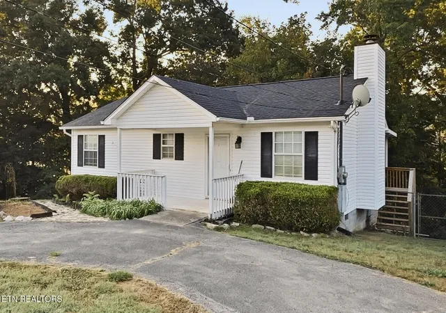 Photo 1 of Sale Pending at 115 Summerset Way, Maynardville, TN 37807 | MLS# 1356777 | Listing updated on 2026-10-03