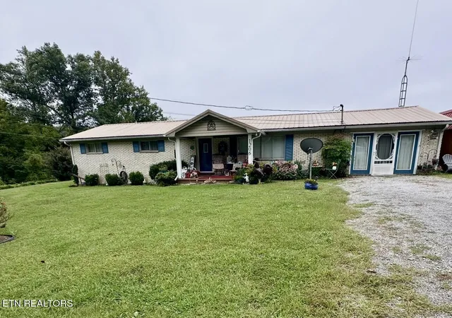 Photo 3 of Single family home for sale at 1206 Ky 1809, Bryants Store, KY 40921 | MLS# 1356558 | Listing updated on 2026-09-24