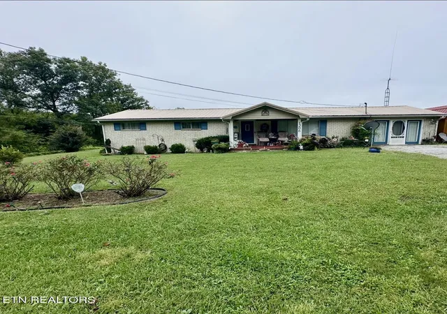 Photo 4 of Single family home for sale at 1206 Ky 1809, Bryants Store, KY 40921 | MLS# 1356558 | Listing updated on 2026-09-24