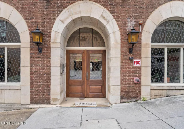 Photo 3 of Sale Pending at 535 Locust St #302, Knoxville, TN 37902 | MLS# 1356763 | Listing updated on 2026-09-29