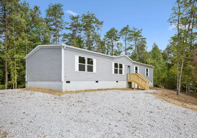 Photo 3 of Single family home for sale at 106 1st Street, Rockwood, TN 37854 | MLS# 1356607 | Listing updated on 2026-09-26