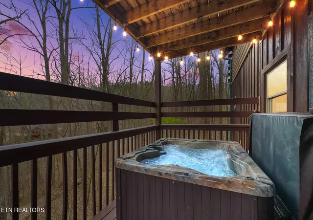 Photo 3 of Single family home for sale at 3175 Emerald Springs Loop, Sevierville, TN 37862 | MLS# 1356573 | Listing updated on 2026-09-24