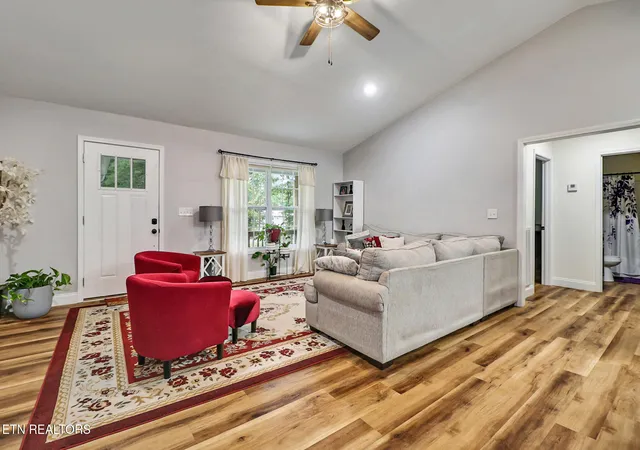 Photo 3 of Single family home for sale at 2071 Allardt Tinch Rd, Jamestown, TN 38556 | MLS# 1356593 | Listing updated on 2026-10-01