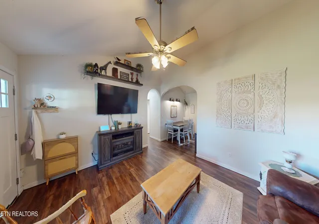 Photo 3 of Sale Pending at 297 Gail Ln, Dayton, TN 37321 | MLS# 1356829 | Listing updated on 2026-09-29