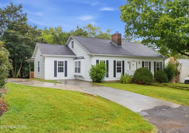 Photo 1 of Single family home for sale at 505 Nw 21st Street, Cleveland, TN 37311 | MLS# 1356618 | Listing updated on 2026-09-24