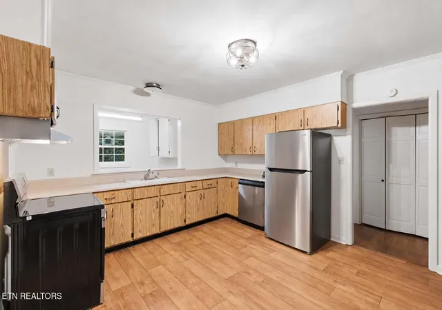 Photo 2 of Single family home for sale at 505 Nw 21st Street, Cleveland, TN 37311 | MLS# 1356618 | Listing updated on 2026-09-24