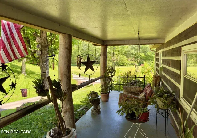Photo 1 of Single family home for sale at 180 Stevenson Branch Rd, Middlesboro, KY 40965 | MLS# 1356645 | Listing updated on 2026-09-24