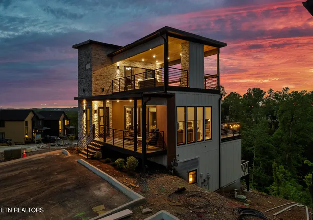 Photo 2 of Single family home for sale at 1334 Reedmont Way, Sevierville, TN 37876 | MLS# 1356781 | Listing updated on 2026-10-27