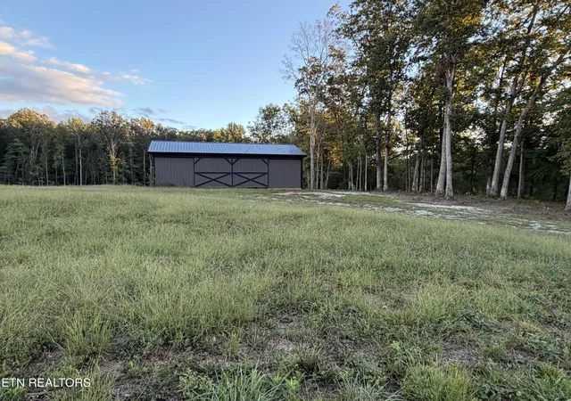 Photo 3 of Sale Pending at 1a Taylor Pl Rd, Jamestown, TN 38556 | MLS# 1356701 | Listing updated on 2026-09-29