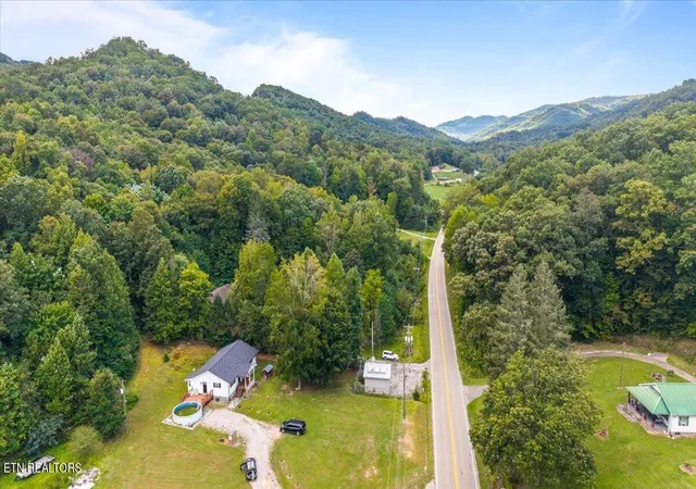 Photo 3 of Single family home for sale at 4367 Highway 297, Newcomb, TN 37819 | MLS# 1356794 | Listing updated on 2026-10-06