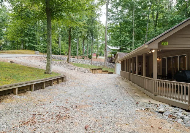 Photo 4 of Single family home for sale at 1409 Cherokee Rd, Byrdstown, TN 38549 | MLS# 1356841 | Listing updated on 2026-09-25