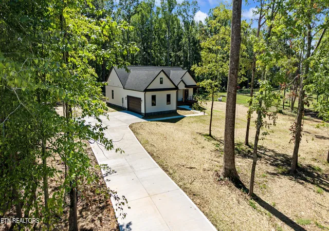 Photo 2 of Sale Pending at 5510 Sevierville Rd, Seymour, TN 37865 | MLS# 1356849 | Listing updated on 2026-09-27