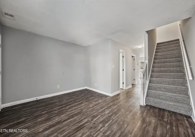 Listing Photo 4 - Condo for sale in building located at 942 Piney Grv Church Rd, Knoxville, TN 37909 - Unit #C-4