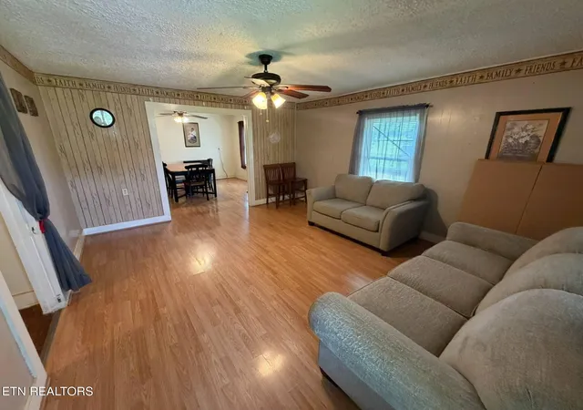 Photo 4 of Single family home for sale at 623 Mcvey Rd, Tazewell, TN 37879 | MLS# 1358724 | Listing updated on 2026-10-13