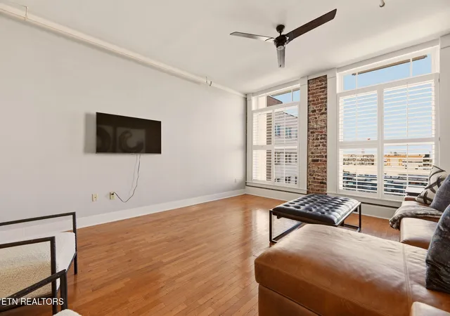 Listing Photo 1 - Condo for sale in building located at 418 S Gay St, Knoxville, TN 37902 - Unit #605